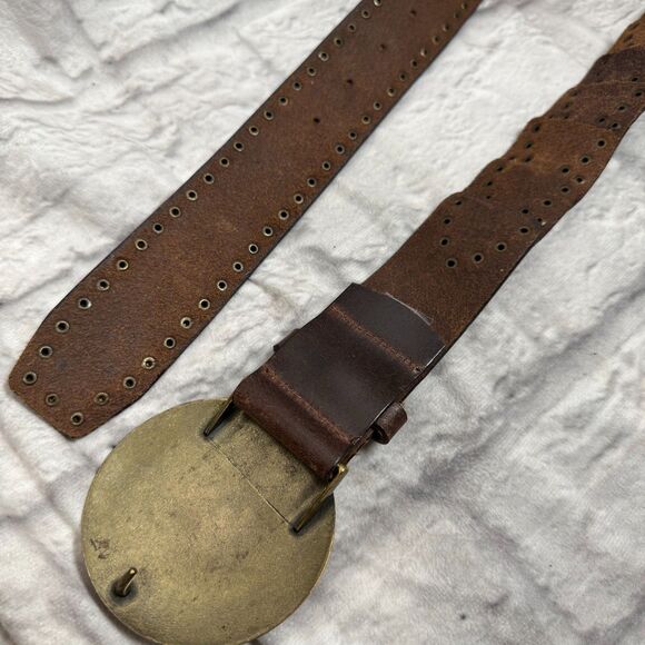VTG Guess Women\'s Leather Studded Waist Belt 42\